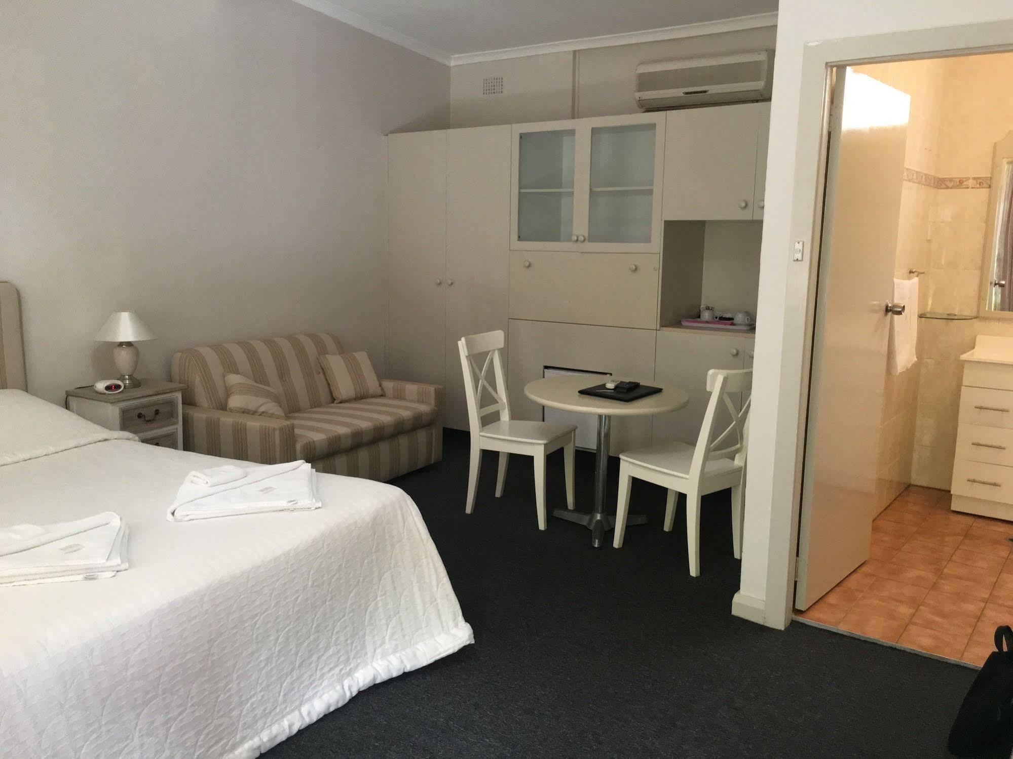 Town And Country Motel Sydney Eksteriør billede