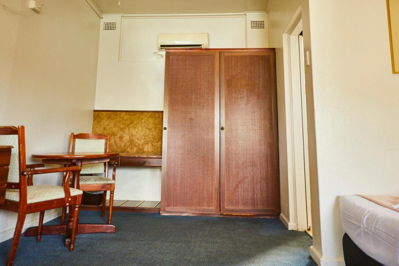 Town And Country Motel Sydney Eksteriør billede